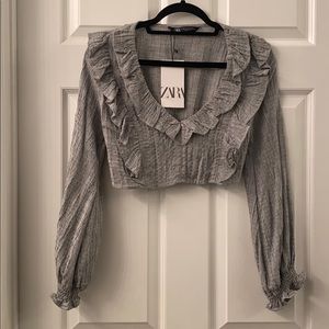 Gray crop bell sleeve blouse